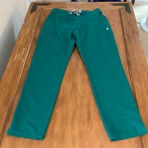 FIGS Technical Collection Pants Size Small